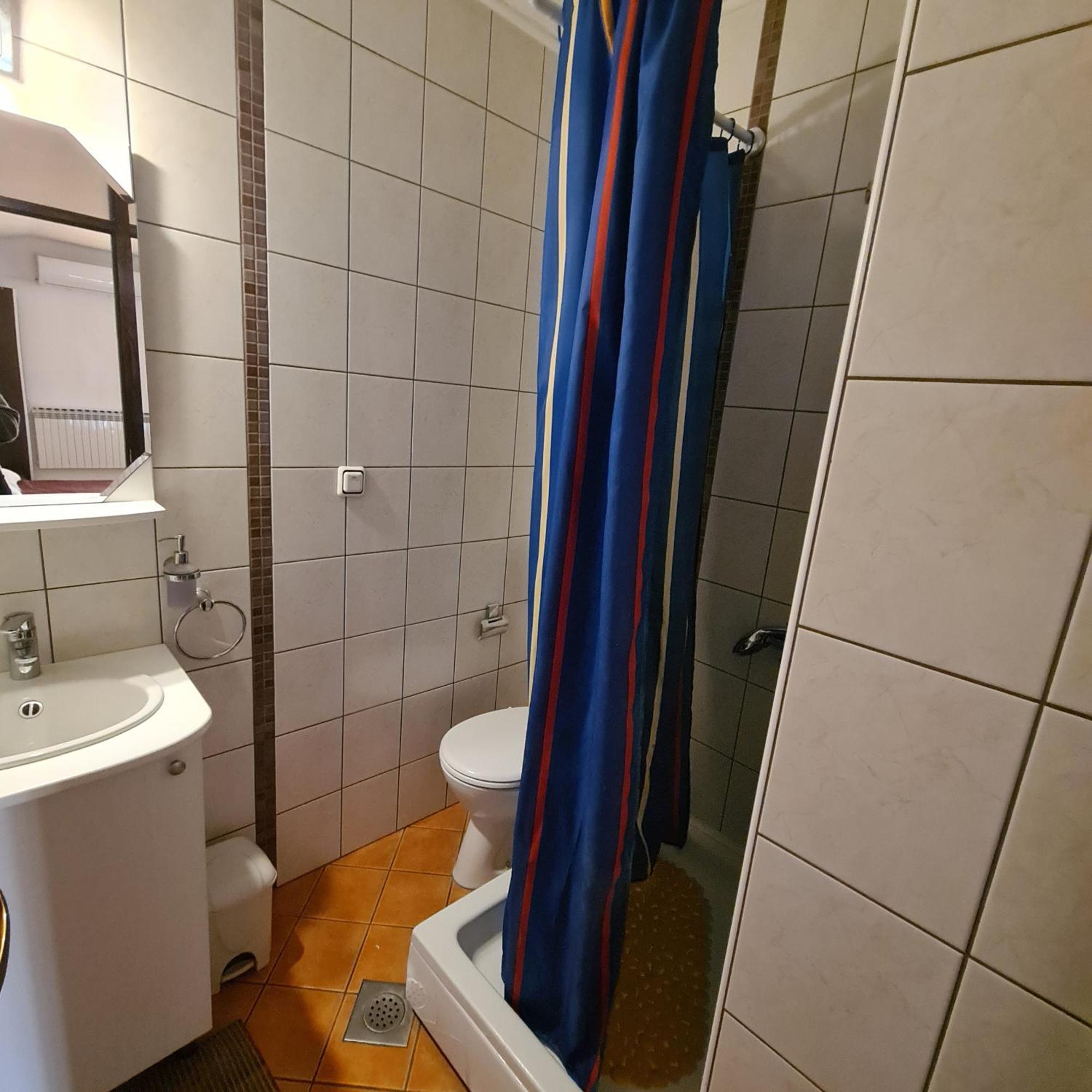 Guesthouse Kod mosta Karlovac Eksteriør billede